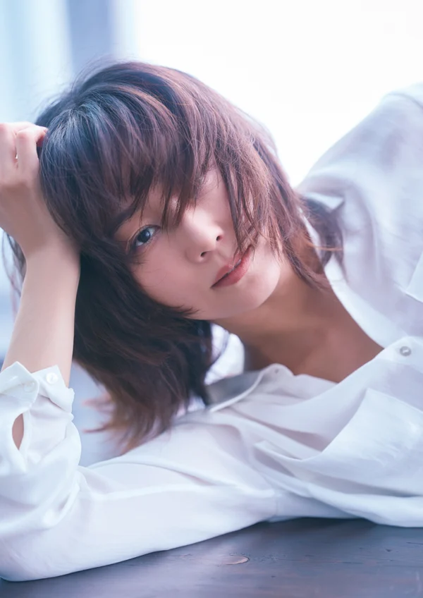 【HAIR & MAKE-UP AYA】原色美女図鑑